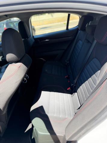 Alfa Romeo Stelvio 2.2 Turbodiesel 160 CV AT8 RWD Business - Foto 8