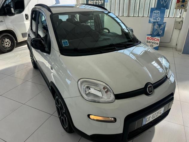 FIAT Panda 1.0 FireFly 70cv S&S Hybrid City Life - Foto 9