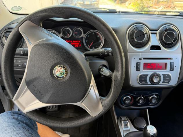 Alfa Romeo MiTo 1.3 JTDm-2 95 CV S&S Distinctive-11/2011 - Foto 6