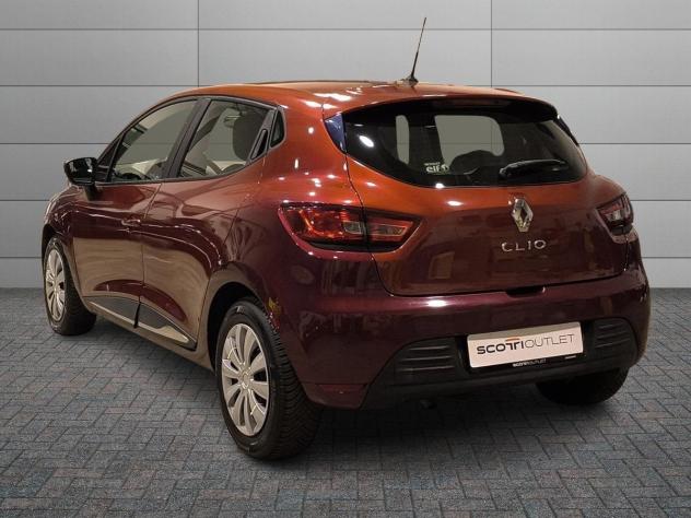 Renault Clio IV 2017 1.2 16v Life 75cv my18 - Foto 4