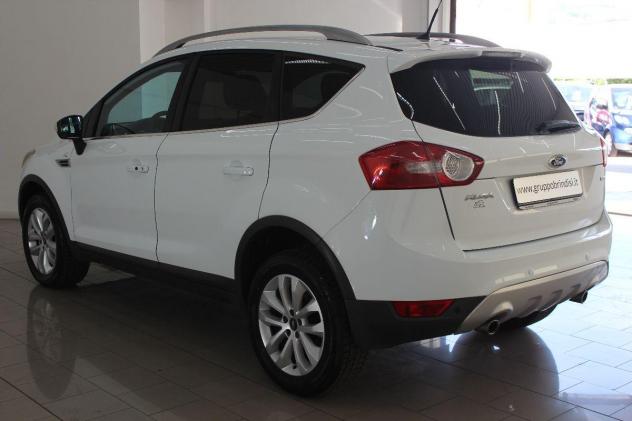 FORD - Kuga - 2.0 TDCi 136CV 2WD Titanium DPF - Foto 6