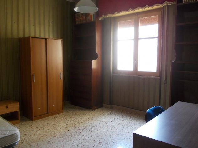 Zona Archirafi-Stazione stanza per studentessa
