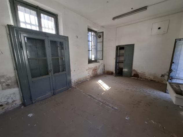 Porzione di casa da ristrutturare in centro a Meda - Foto 8