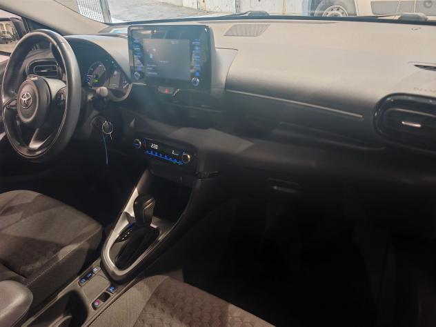 Toyota Yaris Hybrid Business - Foto 6
