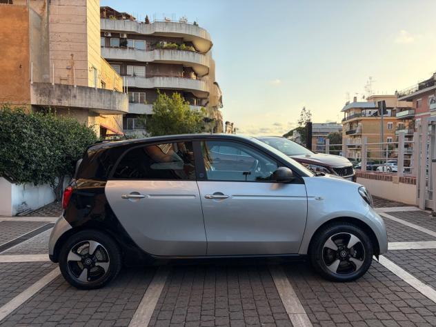 Smart ForFour EQ Passion 22Kw - Solo 25.116Km !! - Foto 6