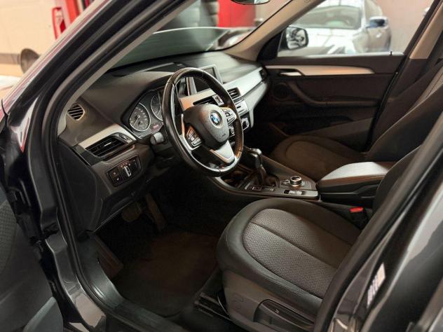 BMW - X1 - xDrive18d Business - Foto 4