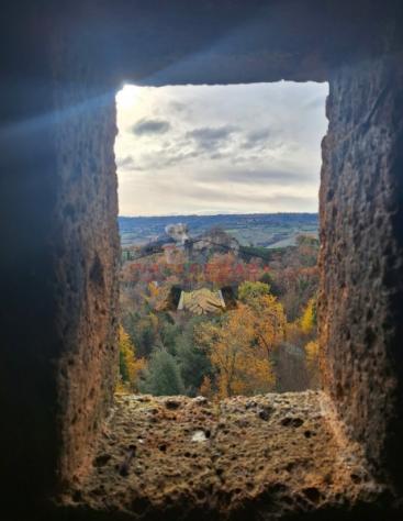 Antica Torre fortificata dei Cavalieri Templari in posizione panoramica a pochissimi minuti da Orvieto. - Foto 8