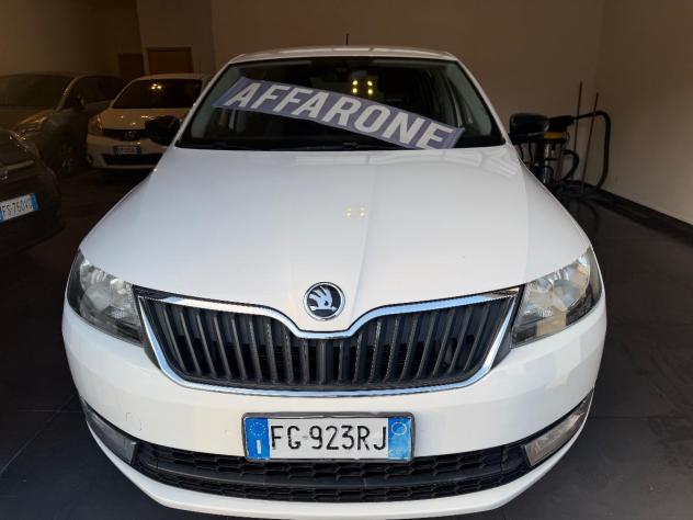 SKODA - Rapid - Spaceback 1.4 TDI 90 CV Design Edition