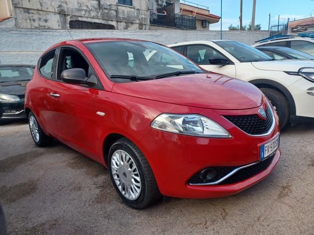 Lancia Ypsilon 1.2 UNICO PROPRIETARIO EURO 6 - Foto 2