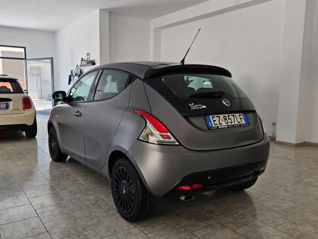 Lancia Ypsilon 1.2 69 CV 5 porte GPL Ecochic Elefantino - Foto 5