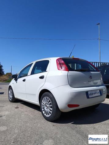 FIAT - Punto - 1.3 MJT II S&S 95 CV 5p. Street - Foto 9