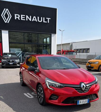 Renault Clio 1.0 TCE 100 GPL Techno