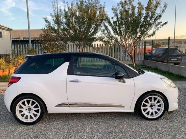 DS AUTOMOBILES DS 3 1.6 e-HDi 110 airdream Ultra Prestige rif. 24204726 - Foto 4