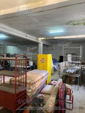 IMMOBILI-IMMOBILE COMMERCIALE-Via Plava, 74, 84091 Battipaglia SA, Italia - Foto 5