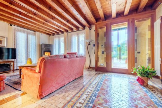 Villa di 605 m² con più di 5 locali e box auto doppio in vendita a Montebello Vicentino - Foto 5