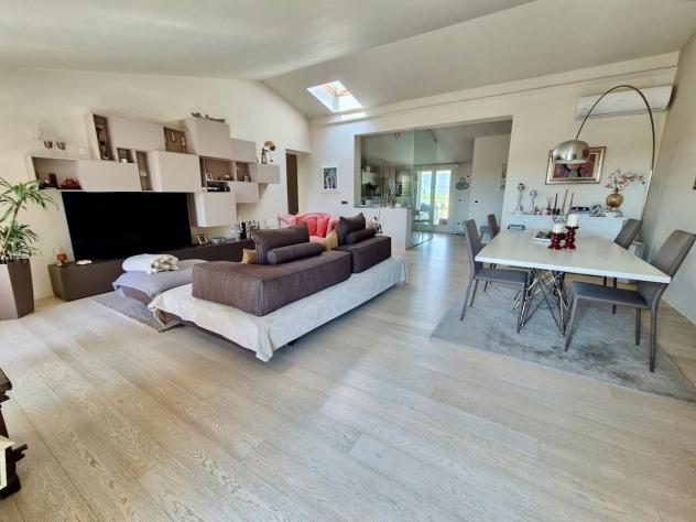 Appartamento in vendita a Ghezzano - San Giuliano Terme 180 mq Rif: 1411829