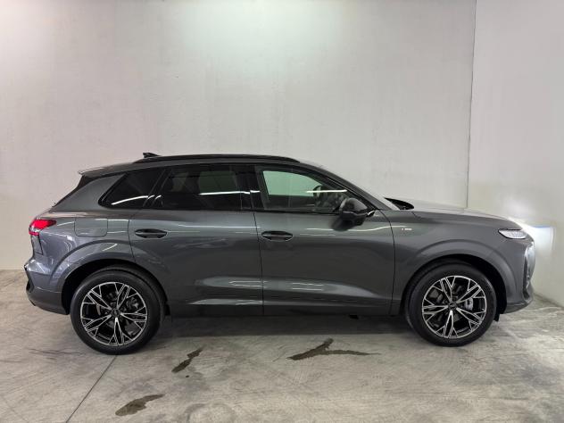 Audi Q3 Tdi S Line Edition 150cv S-Tronic UFFICIALE ITALIANA PRONTA CONSEGNA - PREZZO SENZA VINCOLI DI FINANZIAMENTO - Foto 6