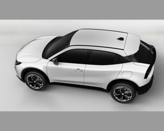 Alfa Romeo Junior Ibrida Ibrida 1.2 145cvHybrid Edct6 - Foto 2