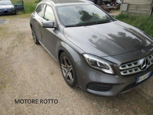 MERCEDES-BENZ GLA 180 Premium rif. 23859881 - Foto 2