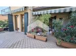 Bilocale zona stazione con grande terrazza
