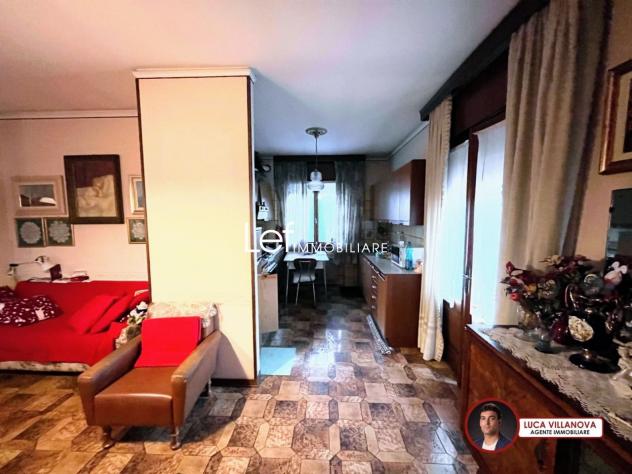 CASA SEMI INDIPENDENTE di 5 vani e di 199 mq (GODEGA DI SANT'URBANO) rif. LV99 - Foto 10