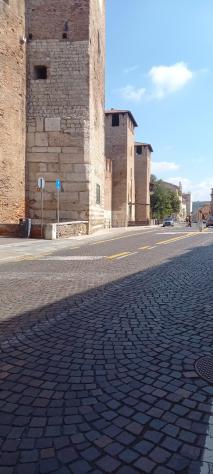 Abbigliamento in vendita a Verona - Foto 5