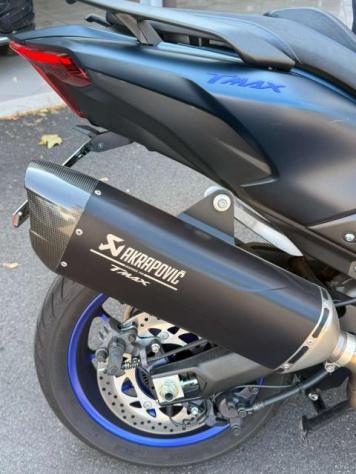 Yamaha TMAX 560 xp560 Akrapovich+scarico originale. Solo 800km - Foto 4