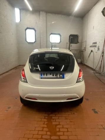 LANCIA Ypsilon 1.2 69 CV 5 porte Gold rif. 24158987 - Foto 2
