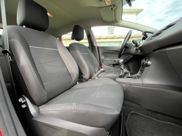 Ford Fiesta 1.5 TDCi 75cv Plus - Foto 9