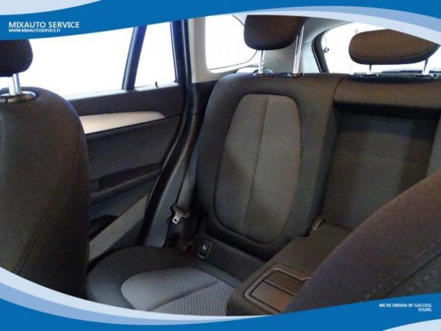 BMW X1 sDrive 18d Business AUT EU6 - Foto 10
