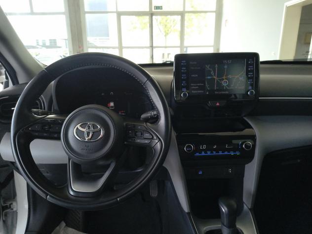 Toyota Yaris Cross 1.5H 116 CV E-CVT Active AWD NEOPATENTATI - Foto 10