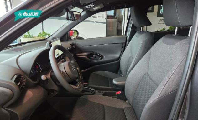 TOYOTA Yaris Cross 1.5 Hybrid 130 CV 5p. E-CVT Trend rif. 23536481 - Foto 8