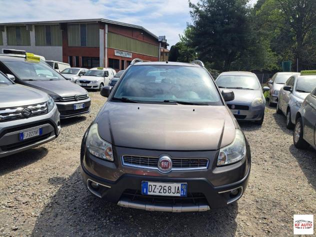 FIAT - Sedici 2.0 mjt Emotion 4x4 135cv - Foto 4