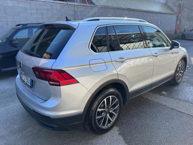 Volkswagen Tiguan 2.0 TDI 150 CV SCR DSG Elegance*EURO6 - Foto 6