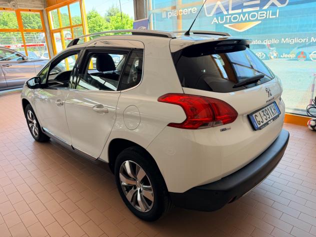 Peugeot 2008 1.2benz 82cv Autom. Gancio Tr - Foto 4