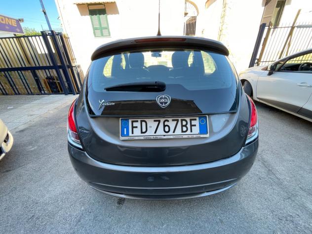 Lancia Ypsilon 1.2 69 CV 5 porte GPL Ecochic Gold - Foto 3