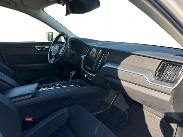 Volvo XC60 D3 Business Plus - Foto 5