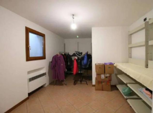 Immobile in asta di 213 m² con più di 5 locali in vendita a Cassola - Foto 13