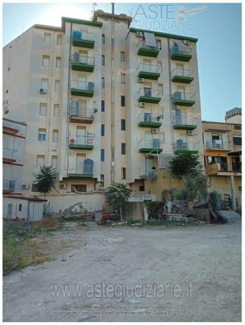 IMMOBILI-IMMOBILE RESIDENZIALE-VIA ON.LE GIULIO BONFIGLIO, 14