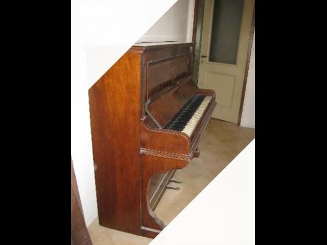 Pianoforte verticale