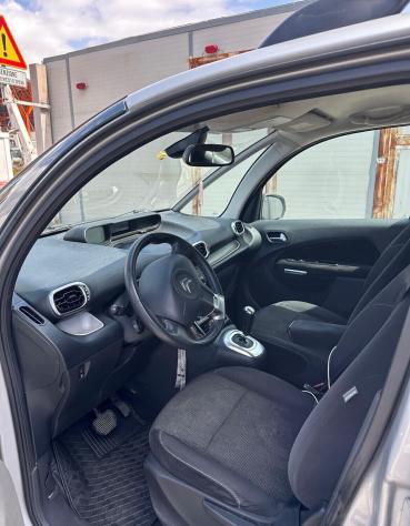 Citroen C3 Picasso 1.6 HDi Seduction AUTOMATICA - Foto 2