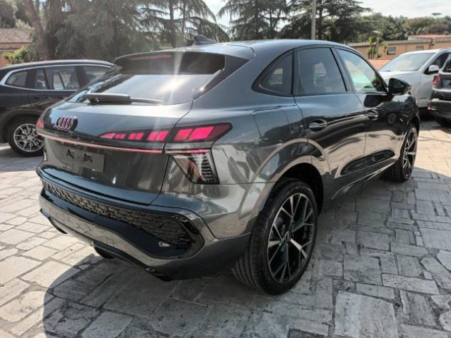 AUDI Q3 2000 SPB TDI BLACKLINE 150CV STRONIC TETTO"20 rif. 23799896 - Foto 7