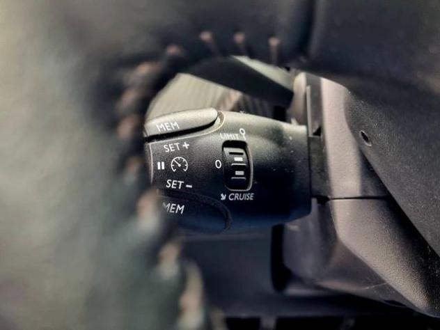PEUGEOT 208 PureTech 100 Stop&Start DARK EDITION rif. 23918251 - Foto 7