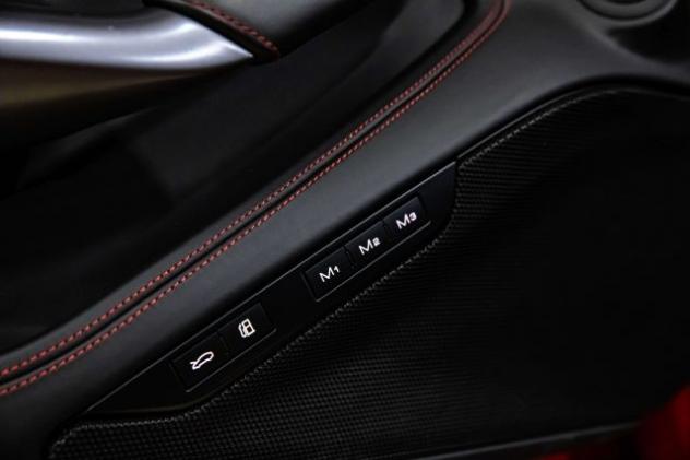 FERRARI F8 Spider LIFT|CARBON+LEDS|HI-FI PREMIUM|AFS|ELECTRI rif. 23809951 - Foto 10