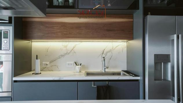 Appartamento con due camere da letto, terrazzo, garage e posto auto - Foto 5