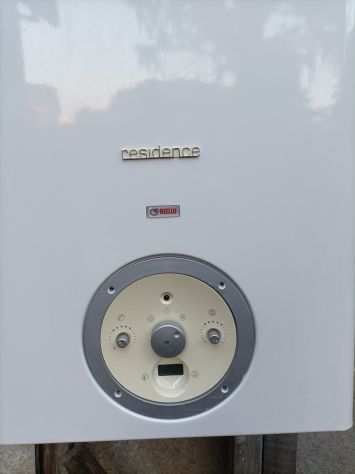 CALDAIA RIELLO RESIDENCE KIS 24KW CAMERA STAGNA - Foto 2