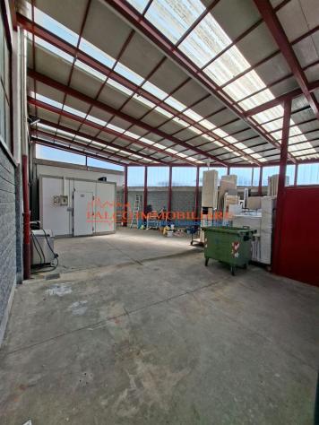 BUCCINASCO, VIA DELLA RESISTENZA - IMMOBILE COMMERCIALE 600 MQ - Foto 9