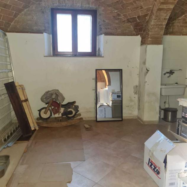 1 Vetrina in affitto a Siena - Foto 4