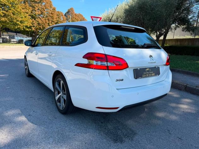 Peugeot 308 BlueHDi 130 S&S GT Line - Foto 4