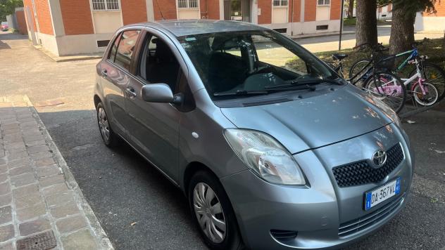 Toyota Yaris 1.0 5 porte Sol - Foto 2